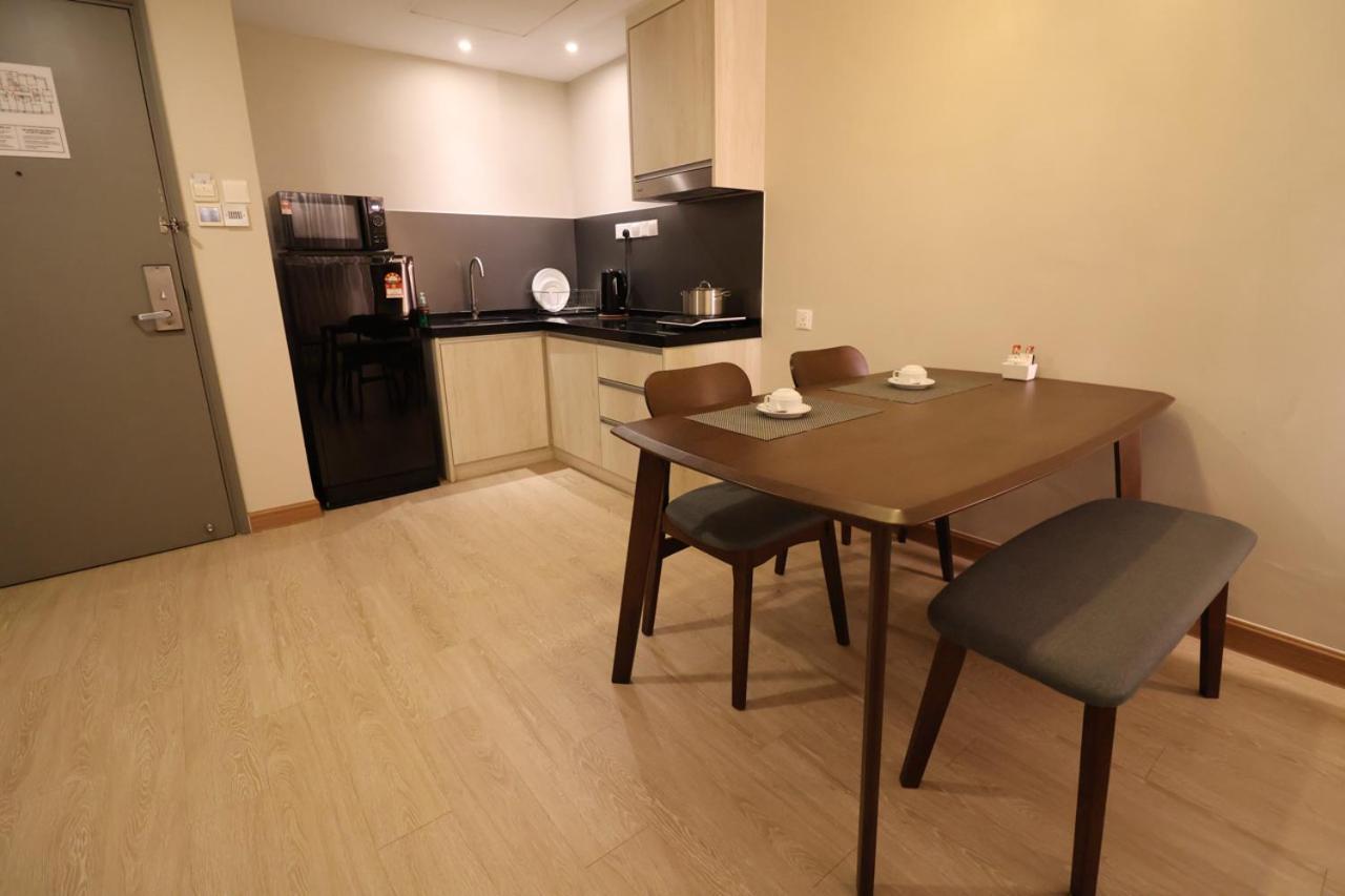 Crown Regency Serviced Suites — Photos 3
